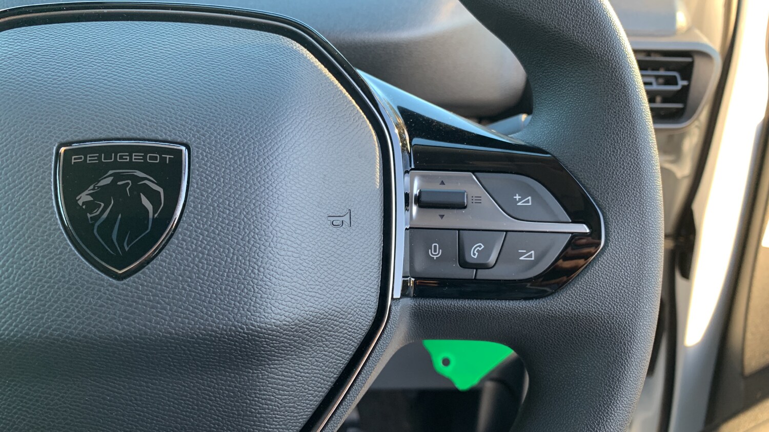 Used Peugeot Partner 2025 for sale - 76787605: Photo 24