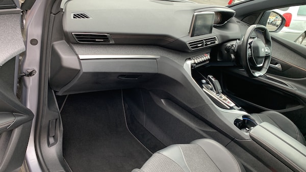 Used Peugeot 5008 2020 for sale - 76086074: Photo 12