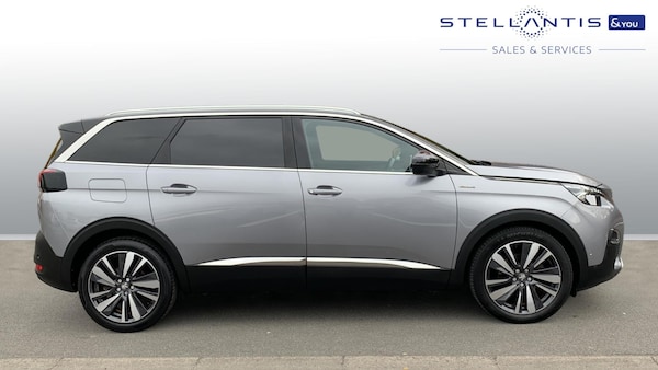 Used Peugeot 5008 2020 for sale - 76086074: Photo 2