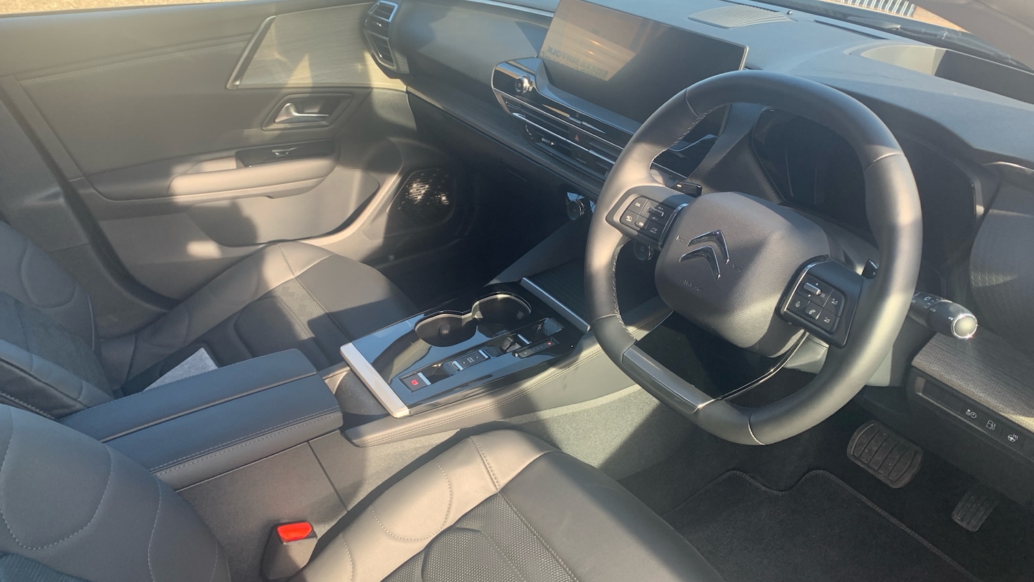 Used Citroen C5 X 2025 for sale - 76621449: Photo 11