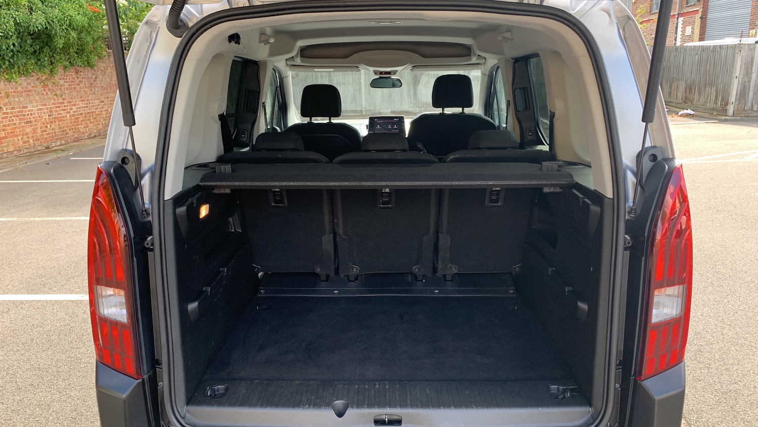 Vehicle 19