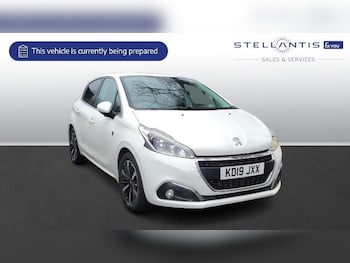 Peugeot 208 feature image