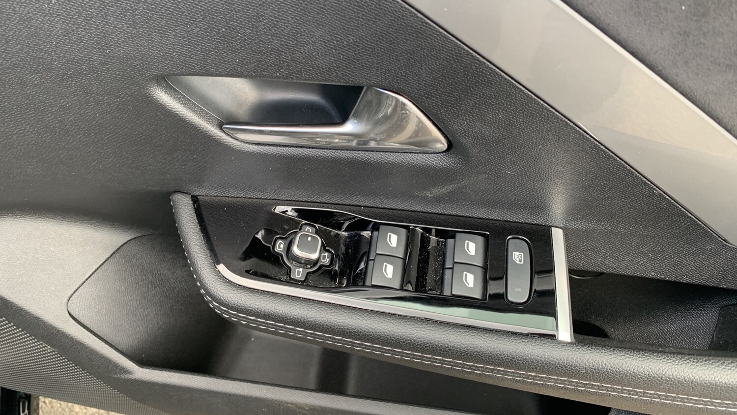 Used Vauxhall Astra 2024 for sale - 75942629: Photo 22