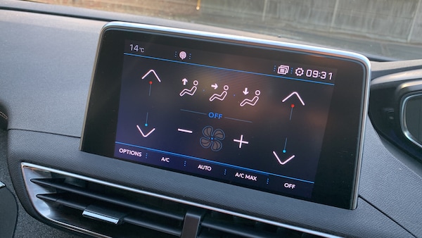 Used Peugeot 3008 2019 for sale - 76123540: Photo 31