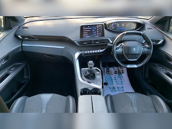 Used Peugeot 3008 2019 for sale - 76123540: Photo 4