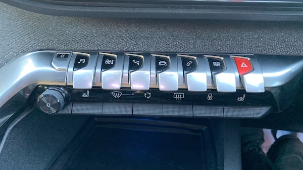 Used Peugeot 3008 2019 for sale - 76123540: Photo 56