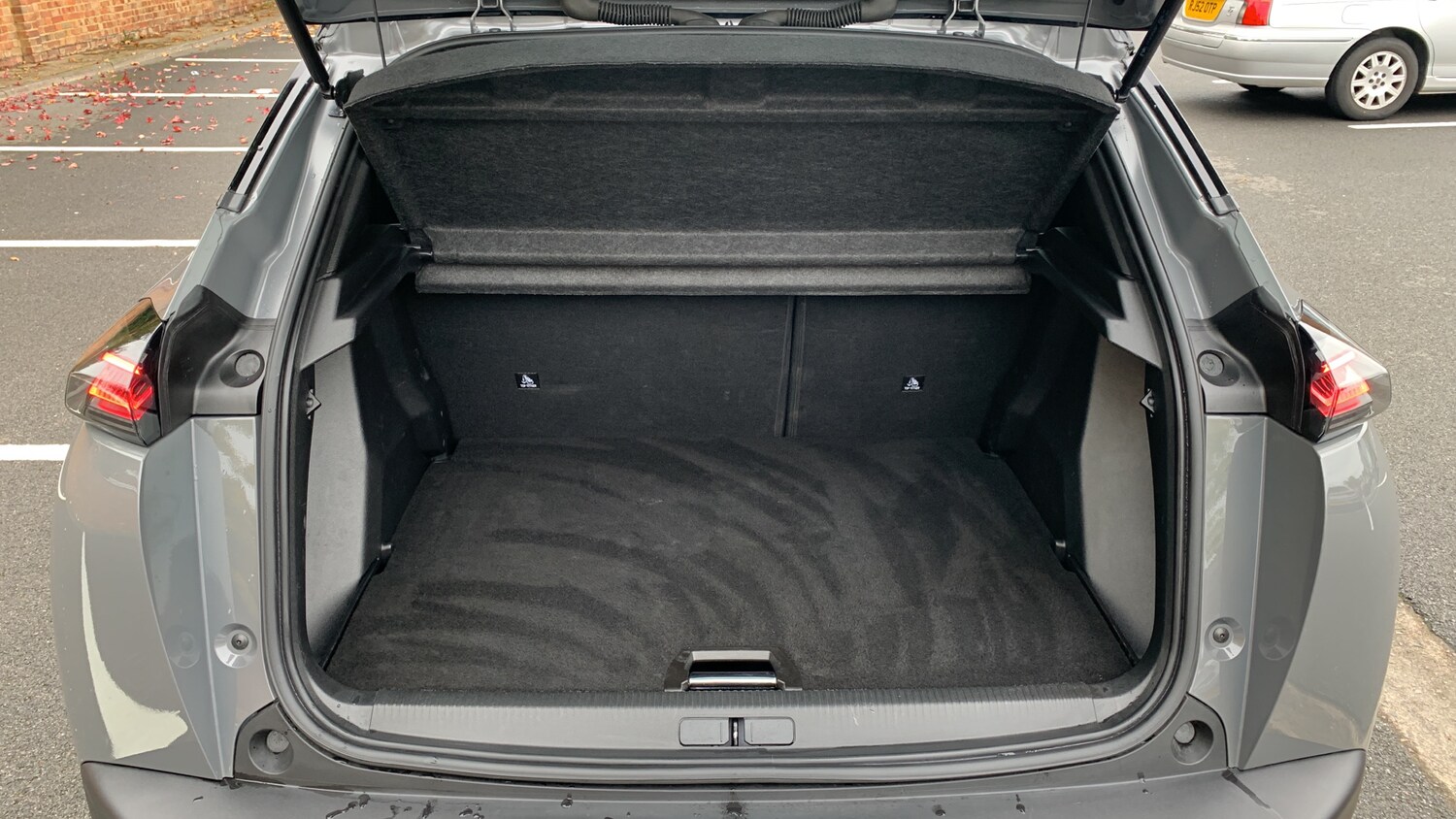 Used Peugeot 2008 2025 for sale - 76241111: Photo 19