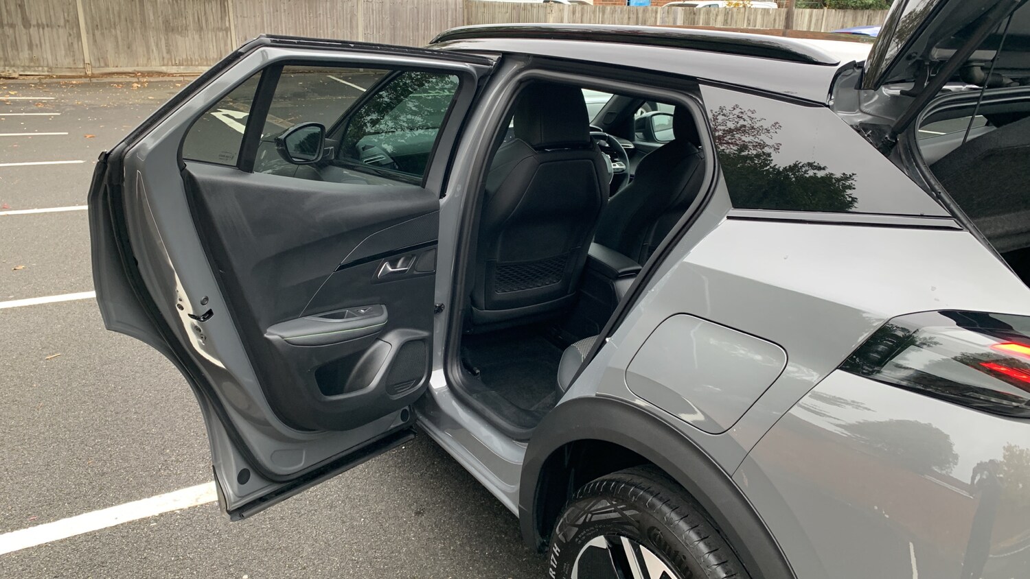 Used Peugeot 2008 2025 for sale - 76241111: Photo 53