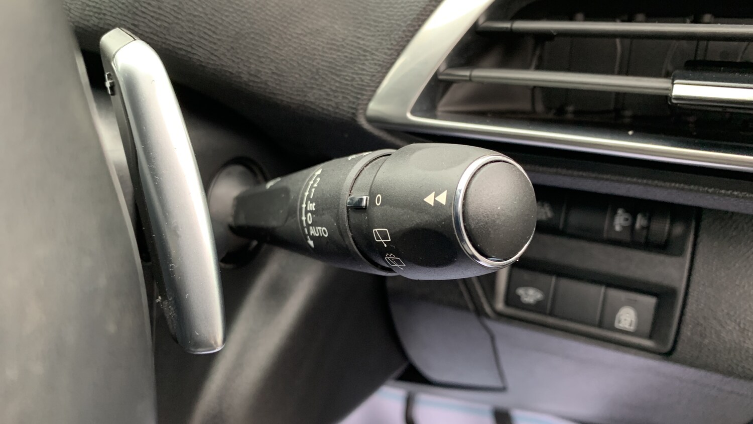 Used Peugeot 3008 2023 for sale - 77613589: Photo 28