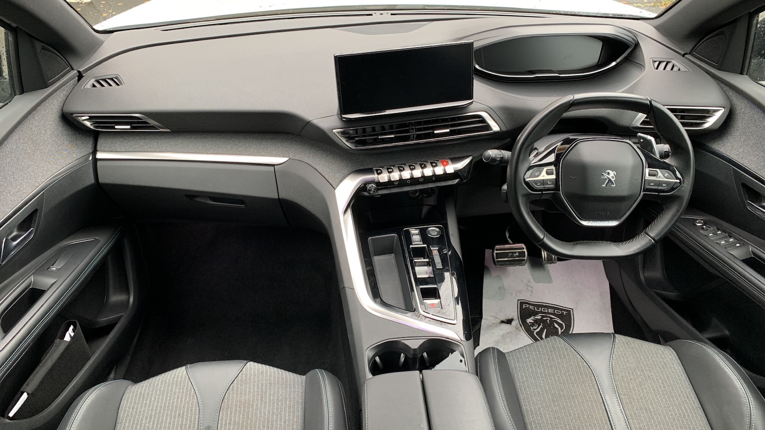 Used Peugeot 3008 2023 for sale - 76621423: Photo 4