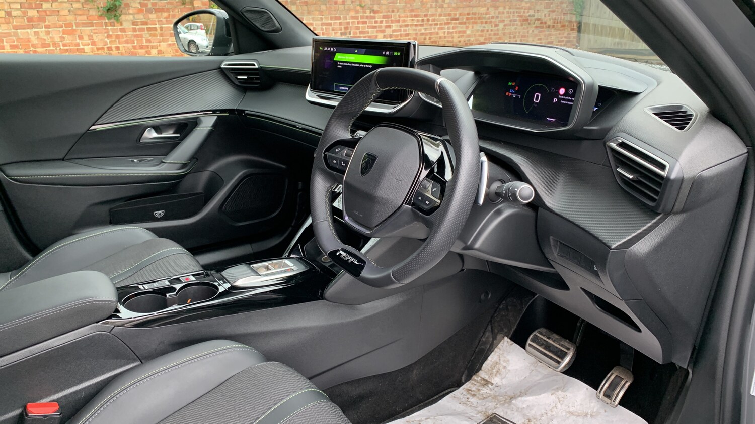 Used Peugeot 2008 2024 for sale - 76419744: Photo 11