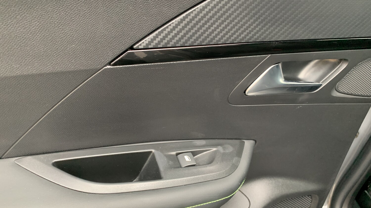 Used Peugeot 2008 2024 for sale - 76419744: Photo 41