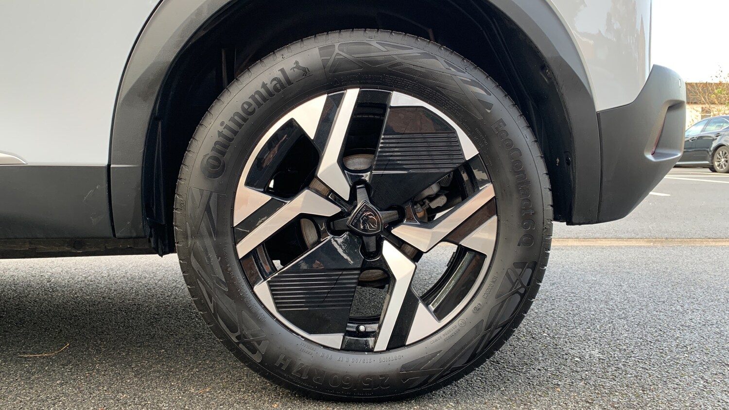 Used Peugeot 2008 2025 for sale - 76400038: Photo 15