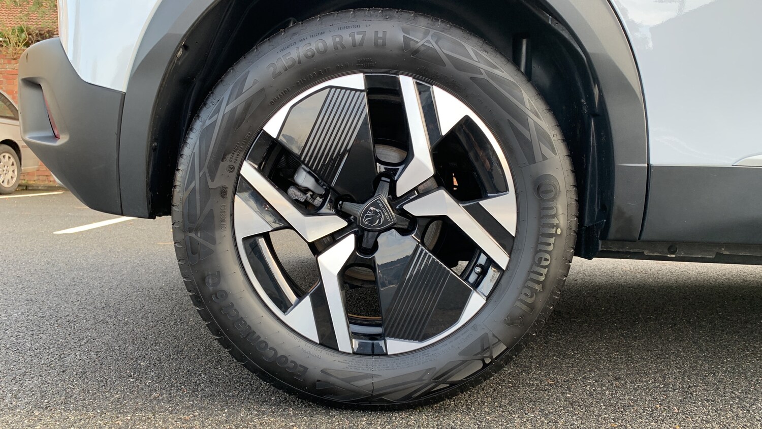 Used Peugeot 2008 2025 for sale - 76400038: Photo 16