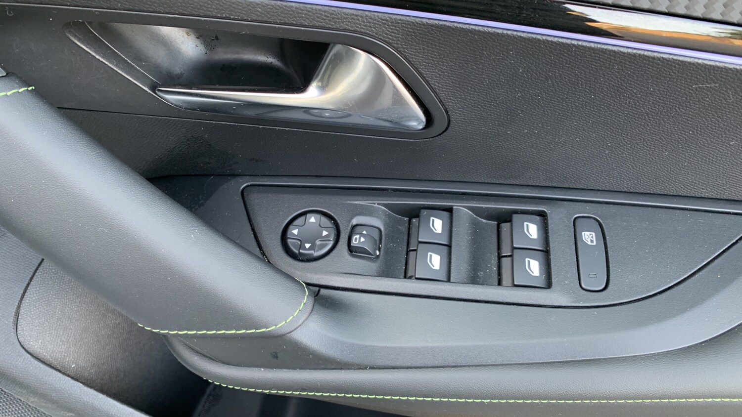 Used Peugeot 2008 2025 for sale - 76400038: Photo 22