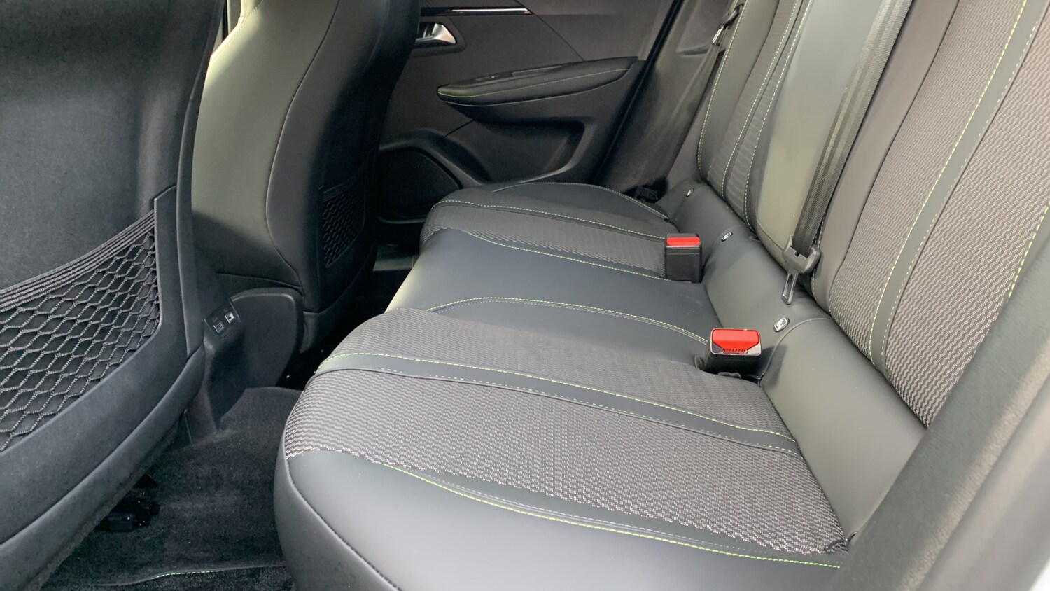 Used Peugeot 2008 2025 for sale - 76400038: Photo 33