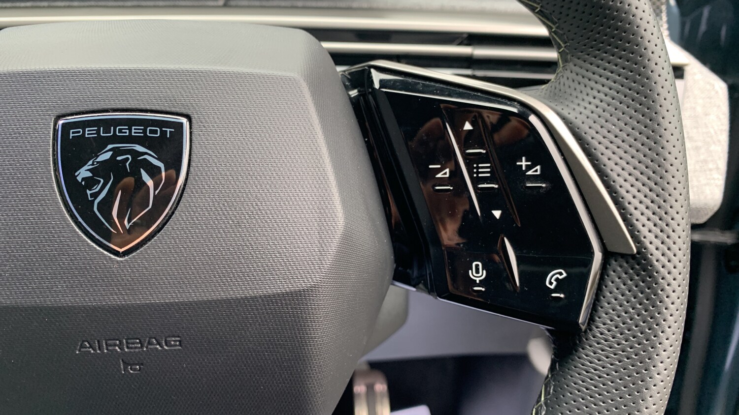 Used Peugeot 3008 2025 for sale - 77684983: Photo 24