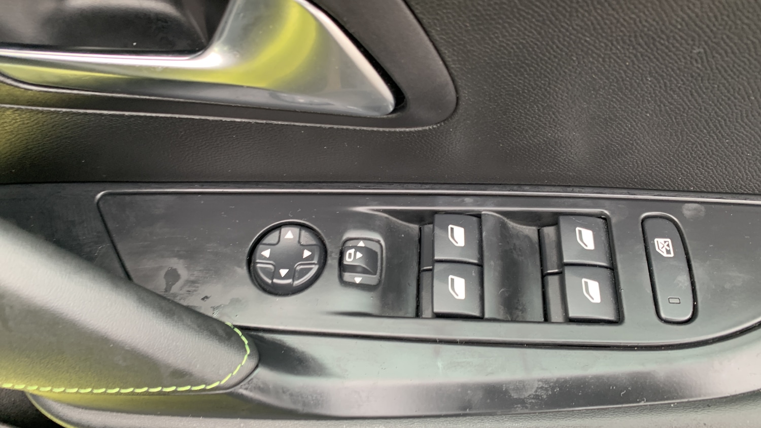 Used Peugeot 208 2024 for sale - 77397056: Photo 23