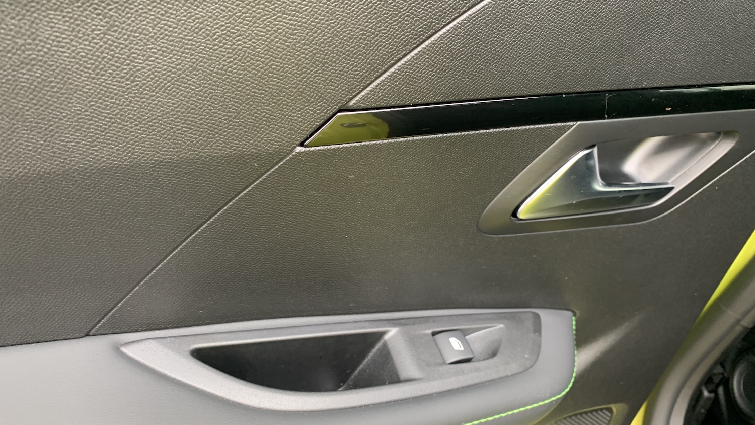 Used Peugeot 208 2024 for sale - 77397056: Photo 42