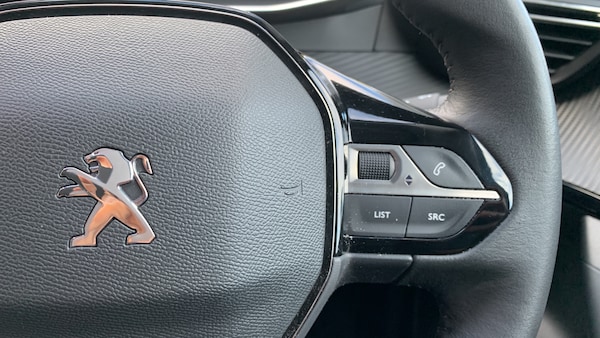 Used Peugeot 2008 2021 for sale - 75614842: Photo 24