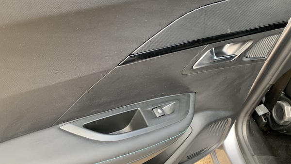 Used Peugeot 2008 2021 for sale - 75614842: Photo 41