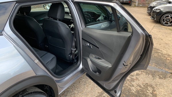 Used Peugeot 2008 2021 for sale - 75614842: Photo 51