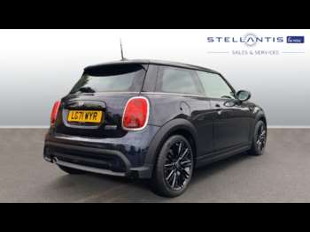 Used MINI Hatch 2021 for sale - 74681015: Photo