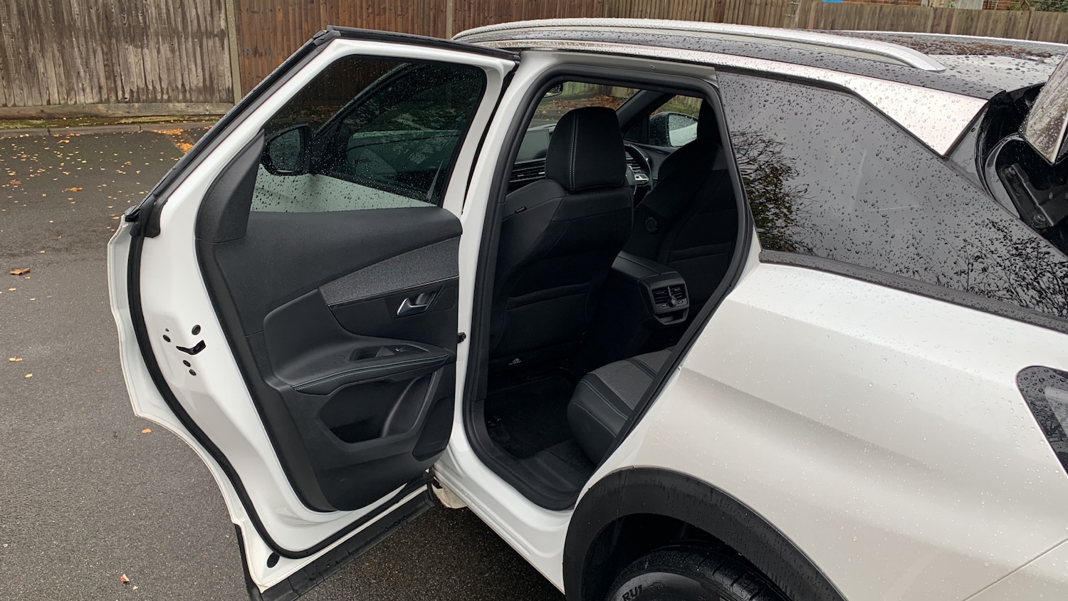 Used Peugeot 3008 2023 for sale - 77018078: Photo 53