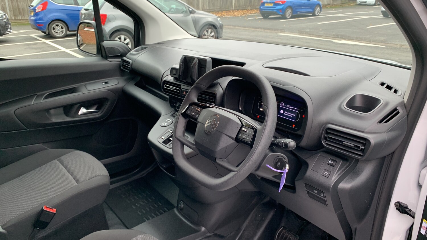 Used Citroen Berlingo 2025 for sale - 76327684: Photo 11