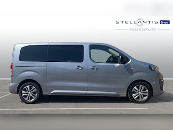 Used Peugeot Traveller 2021 for sale - 75494862: Photo