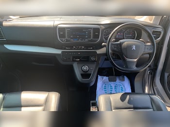Used Peugeot Traveller 2021 for sale - 75494862: Photo
