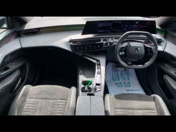 Used Peugeot 5008 2024 for sale - 74979420: Photo