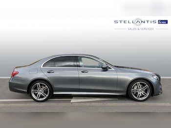 Used Mercedes-Benz E Class 2017 for sale - 78518049: Photo
