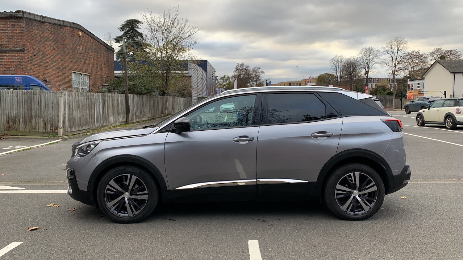 Used Peugeot 3008 2017 for sale - 76608956: Photo 6