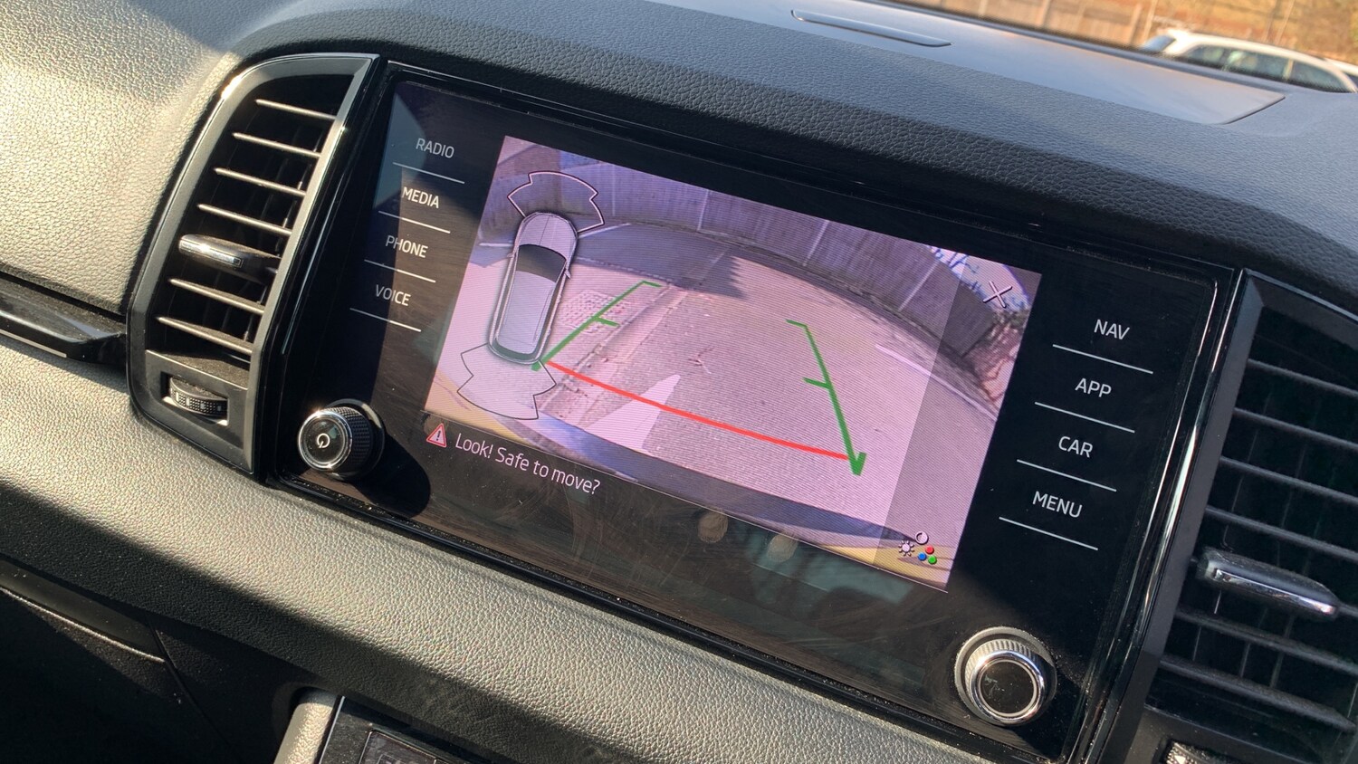 Used Skoda Karoq 2022 for sale - 77754904: Photo 29