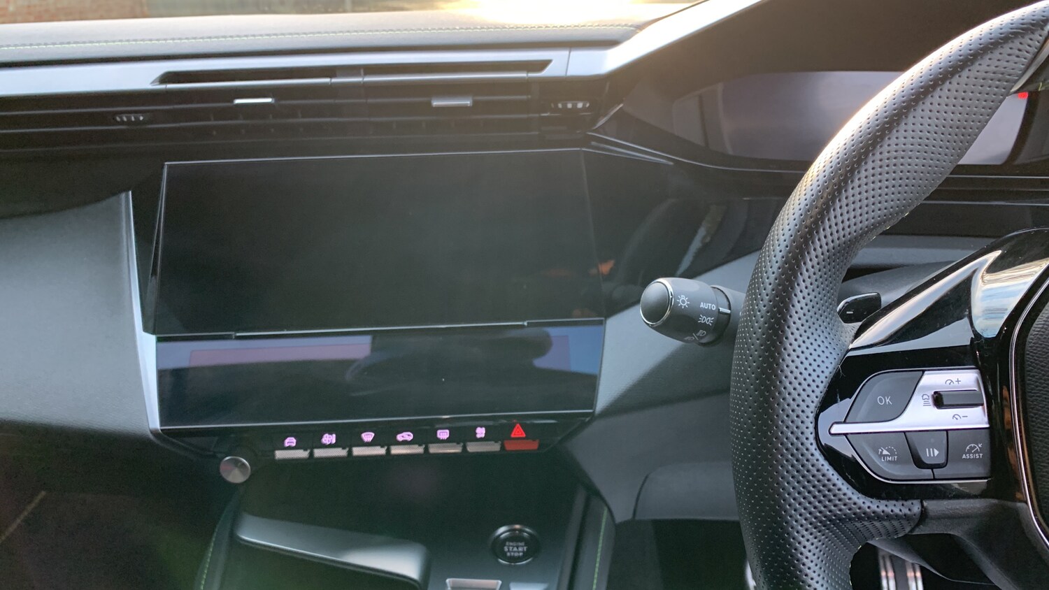 Used Peugeot 308 SW 2024 for sale - 76659875: Photo 11