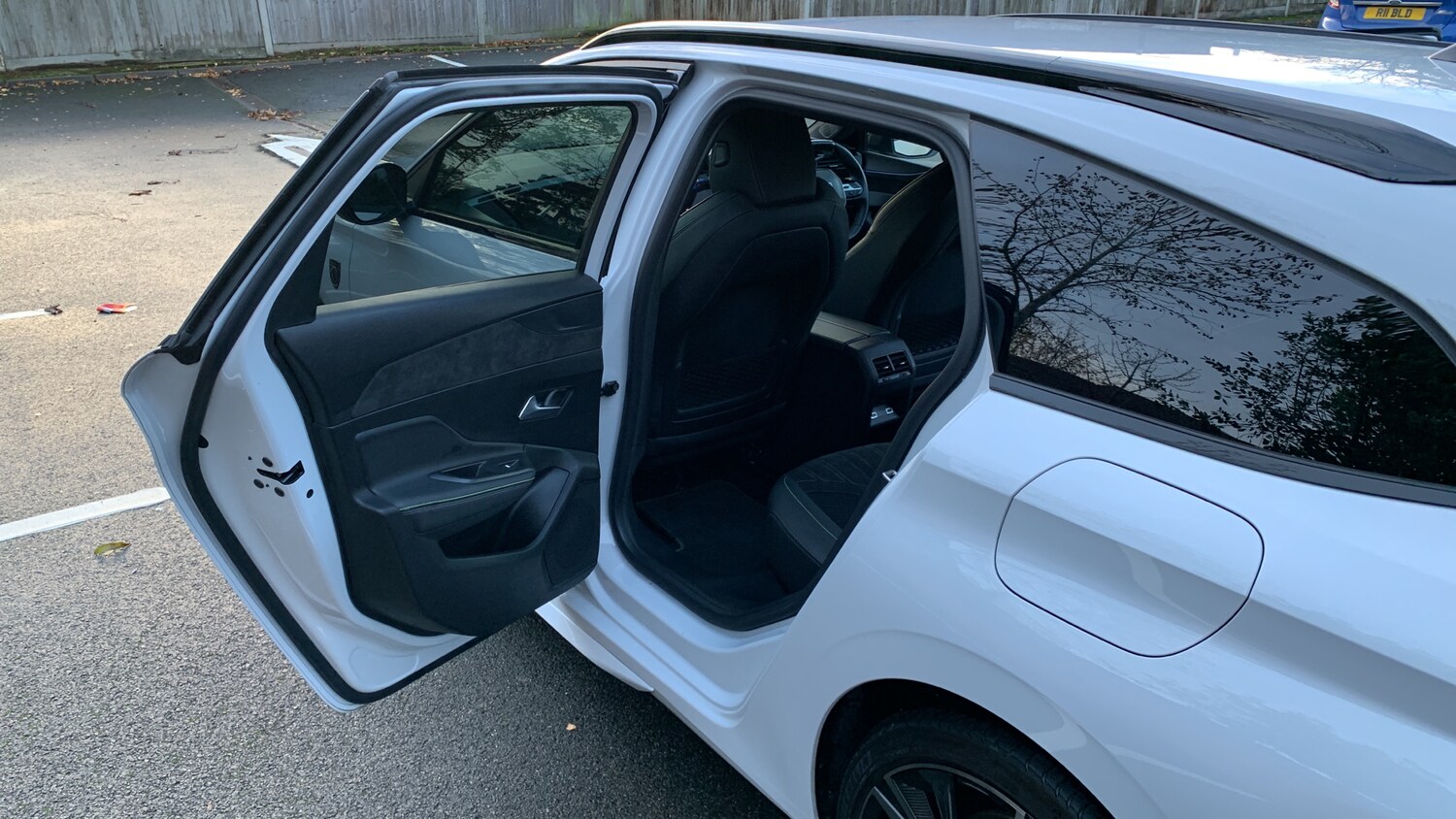 Used Peugeot 308 SW 2024 for sale - 76659875: Photo 55