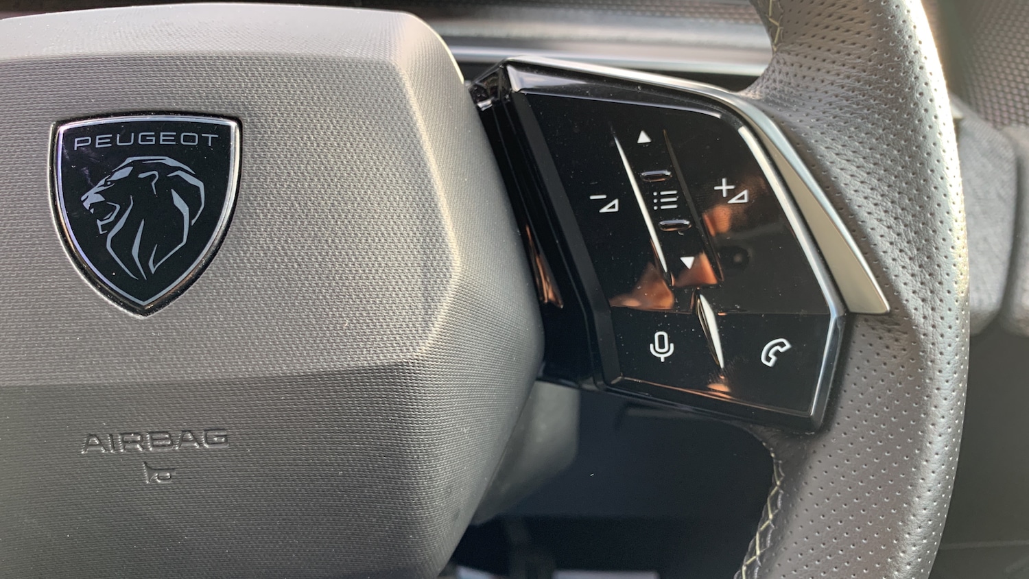 Used Peugeot 3008 2024 for sale - 76327683: Photo 24