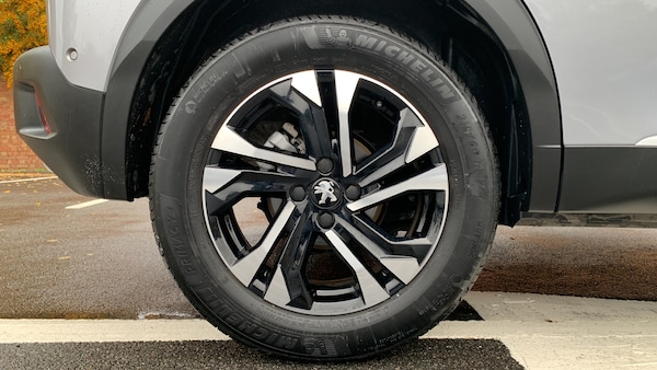 Used Peugeot 2008 2021 for sale - 76327669: Photo 15