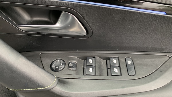 Used Peugeot 2008 2021 for sale - 76327669: Photo 22