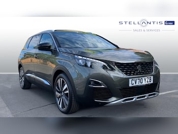 Peugeot - 5008