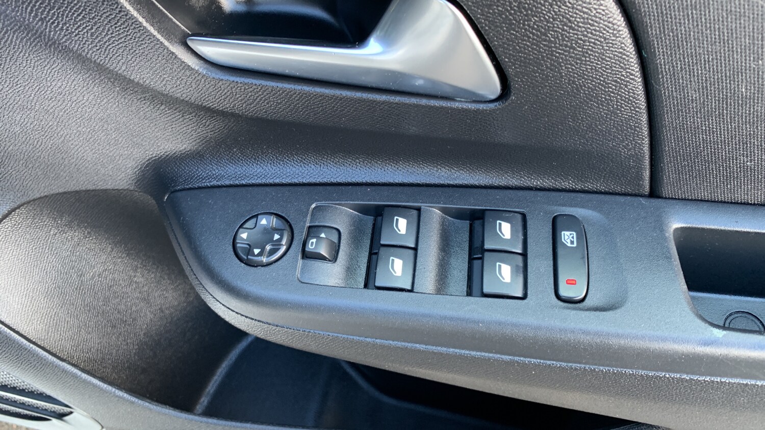 Used Vauxhall Corsa 2023 for sale - 75942568: Photo 22