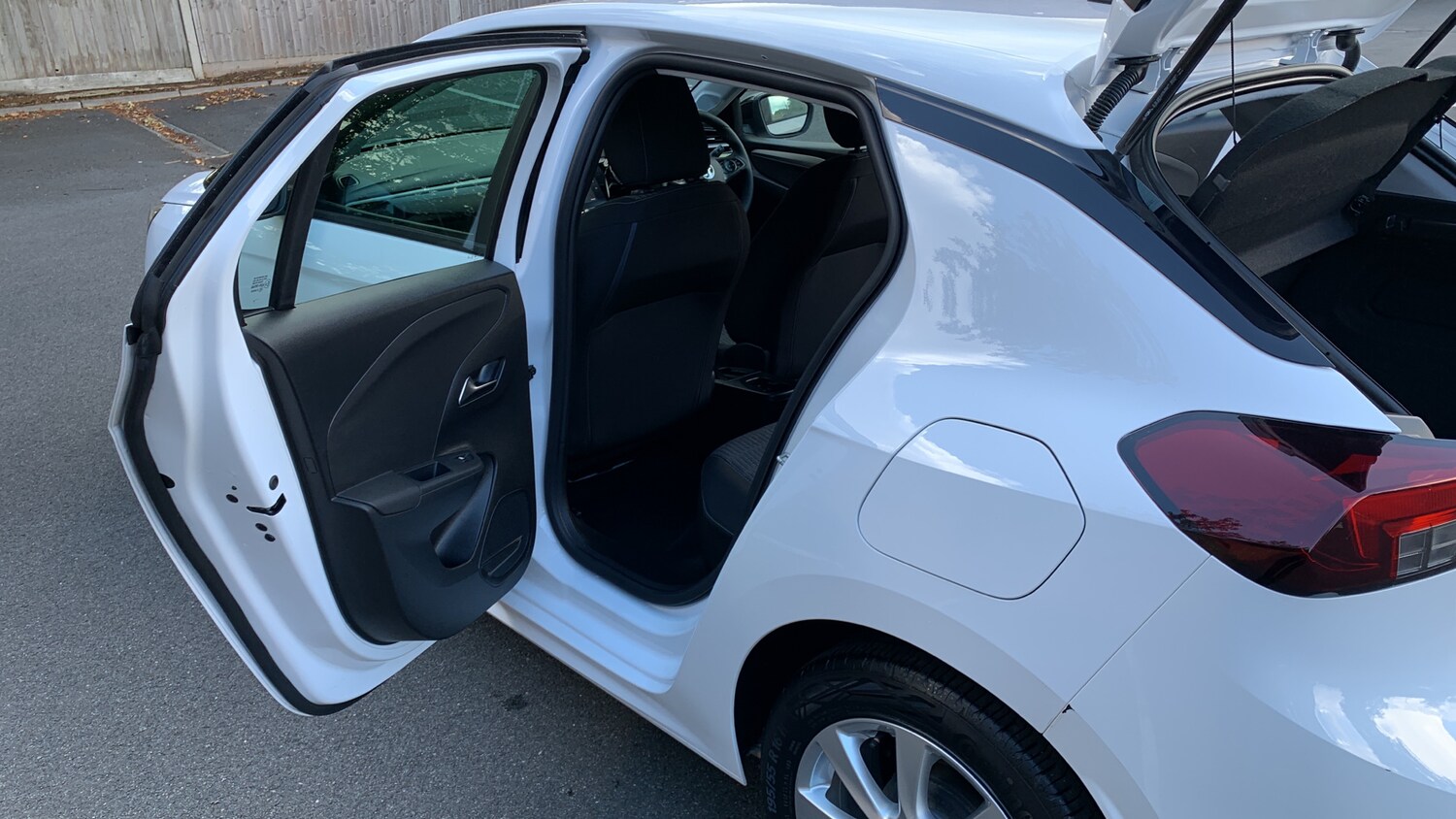 Used Vauxhall Corsa 2023 for sale - 75942568: Photo 50