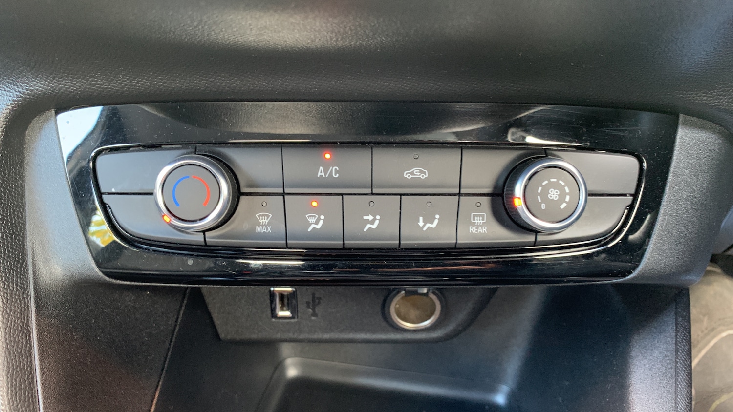 Used Vauxhall Corsa 2023 for sale - 75942568: Photo 54