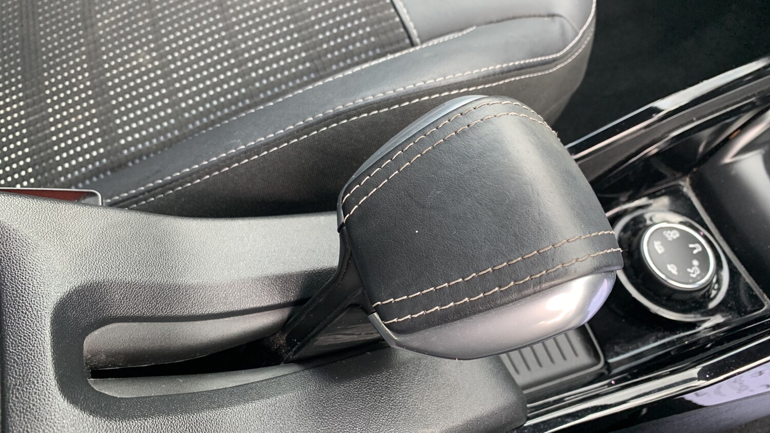 Used Peugeot 2008 2018 for sale - 77659711: Photo 21