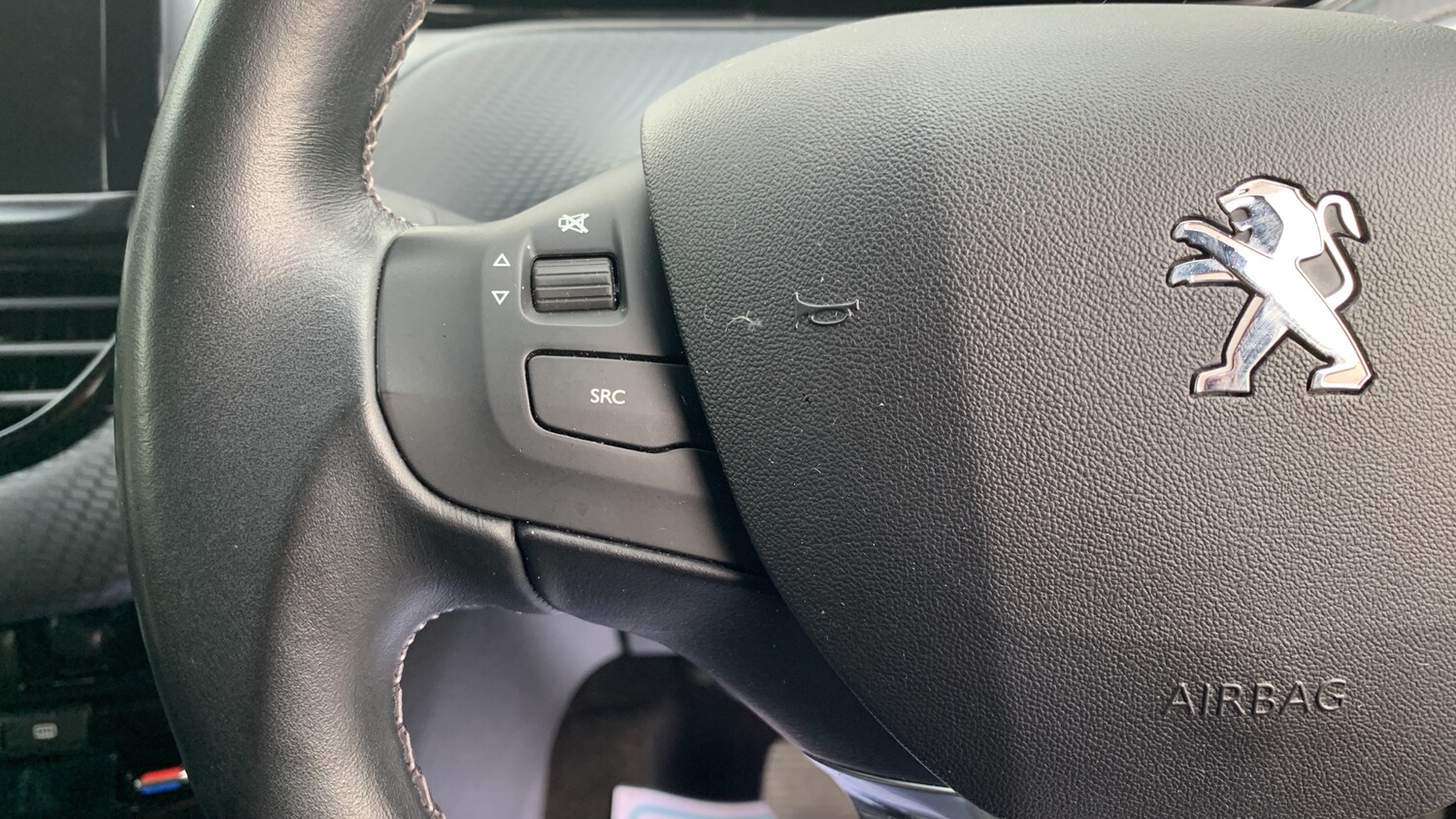 Used Peugeot 2008 2018 for sale - 77659711: Photo 23