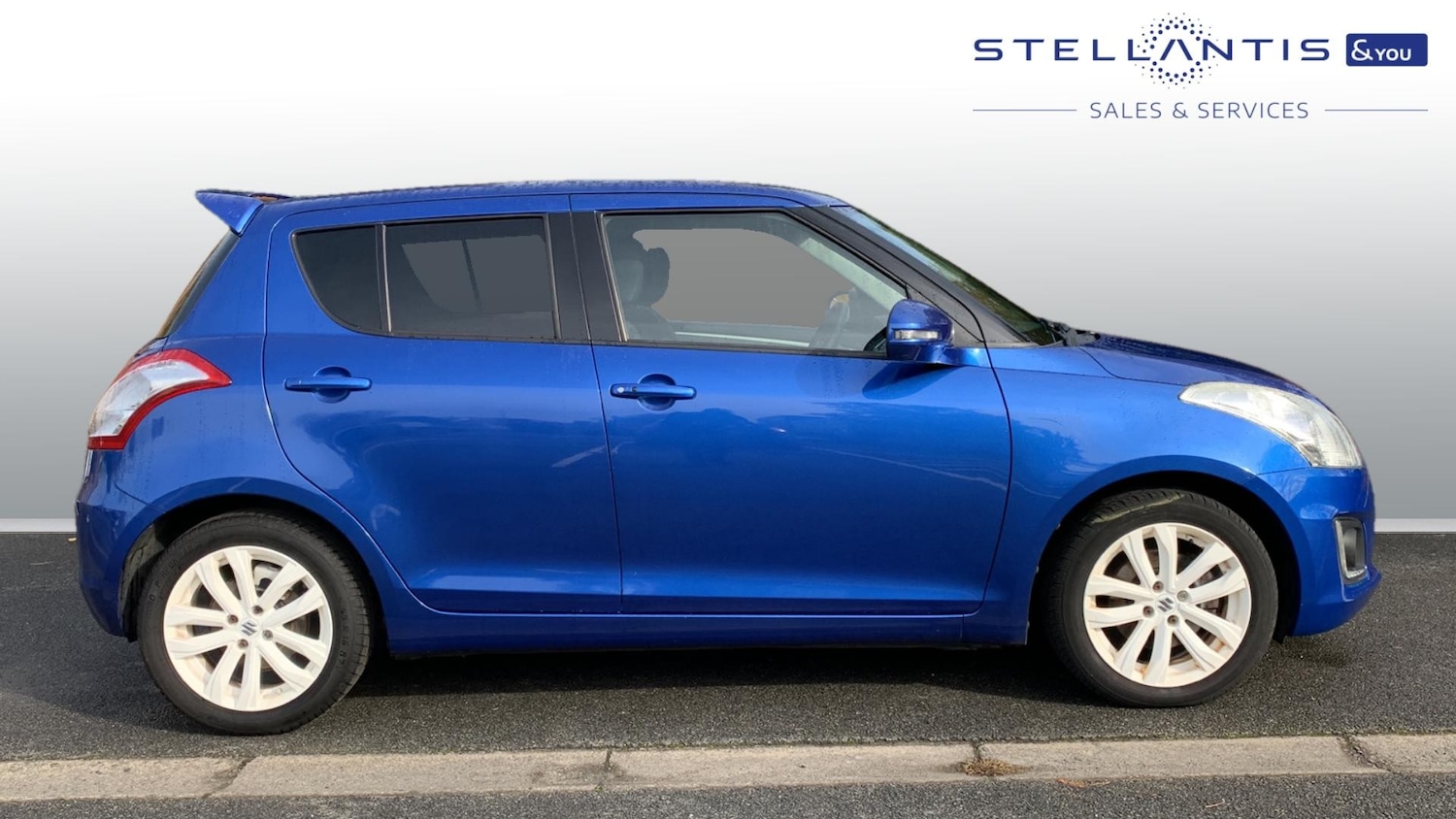 Used Suzuki Swift 2016 for sale - 76378418: Photo 2