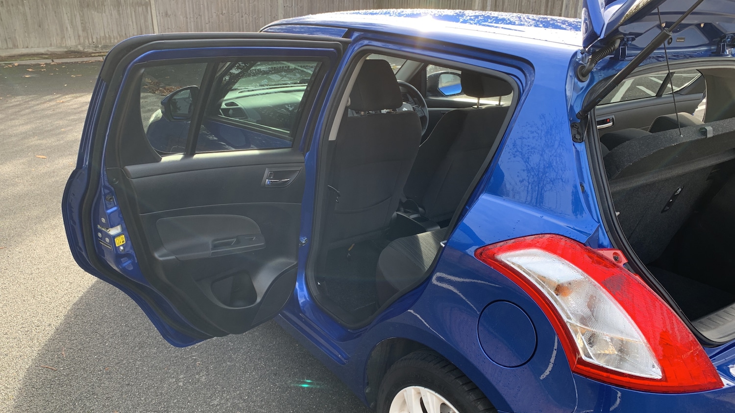 Used Suzuki Swift 2016 for sale - 76378418: Photo 52