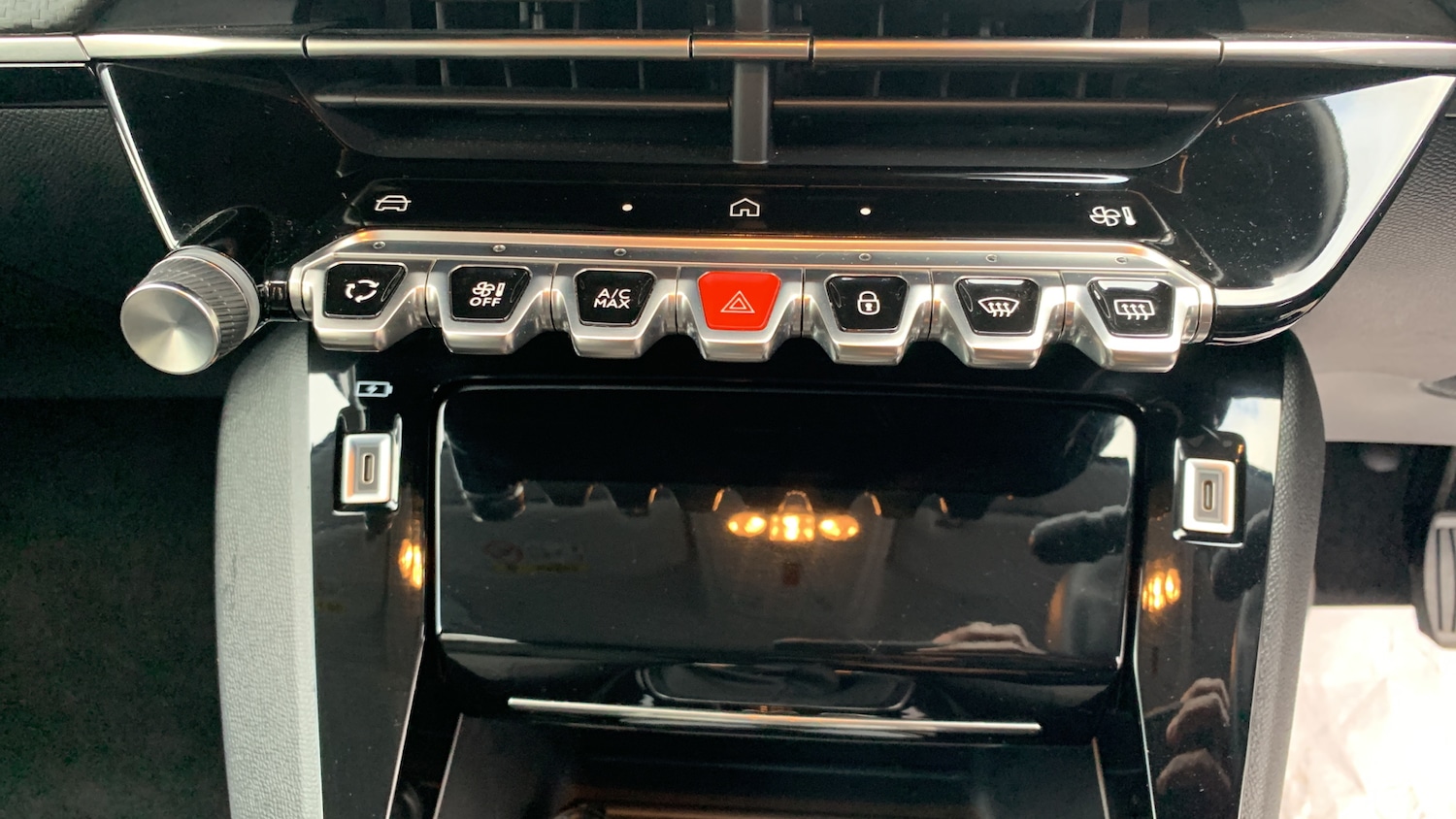 Used Peugeot 208 2024 for sale - 76621418: Photo 55