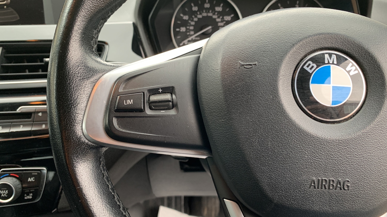 Used BMW X1 2016 for sale - 76647080: Photo 24